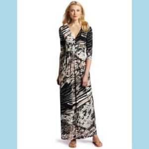 New BCBG MAX AZRIA Pearl Print Slinky Maxi Dress